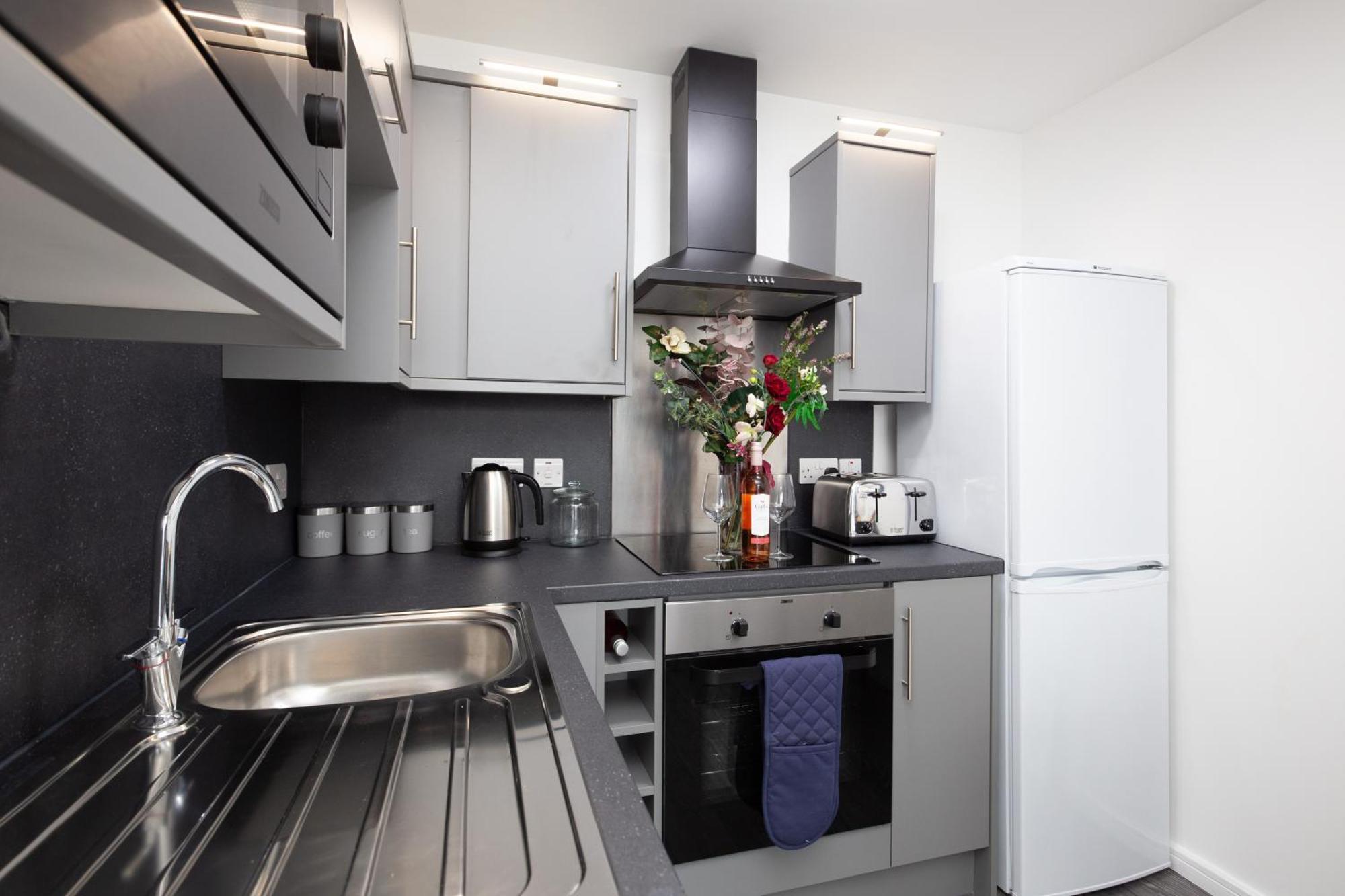 The East Retreat Apartment แมนเชสเตอร์ ภายนอก รูปภาพ